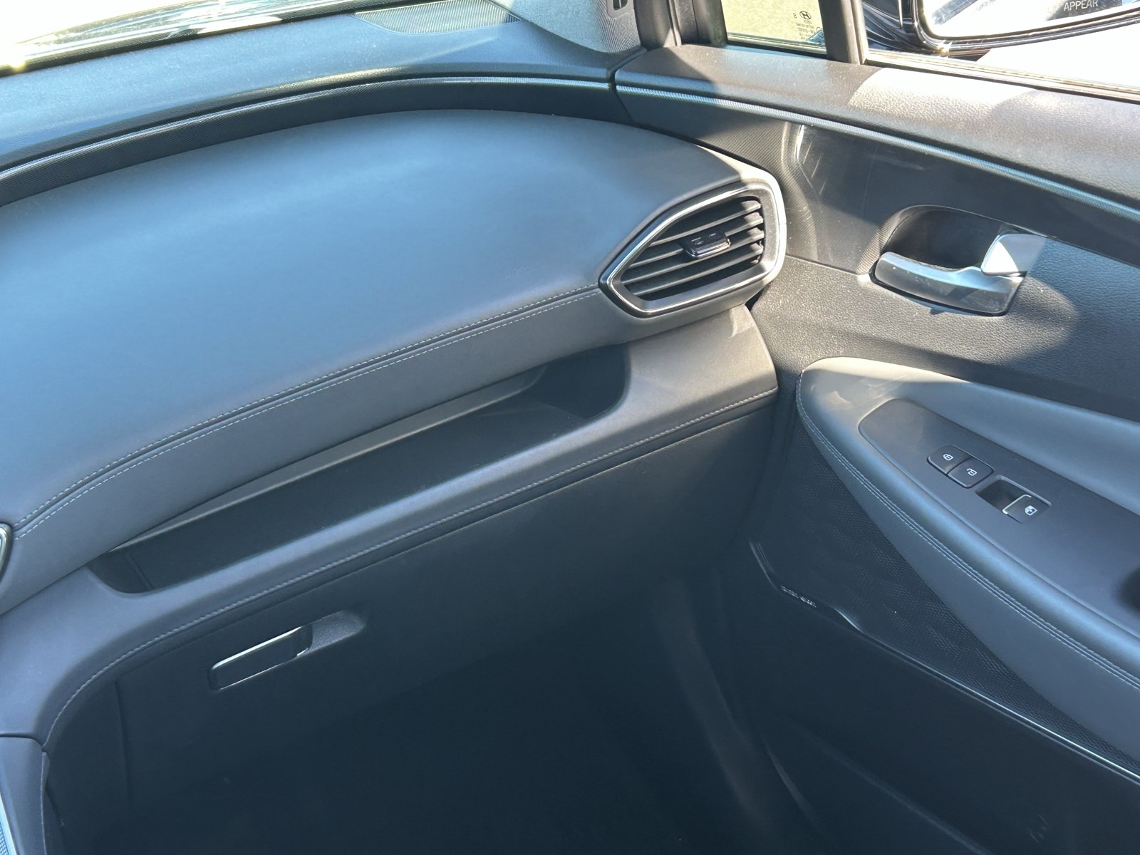 Used 2023 Hyundai Santa Fe Limited FWD image 20