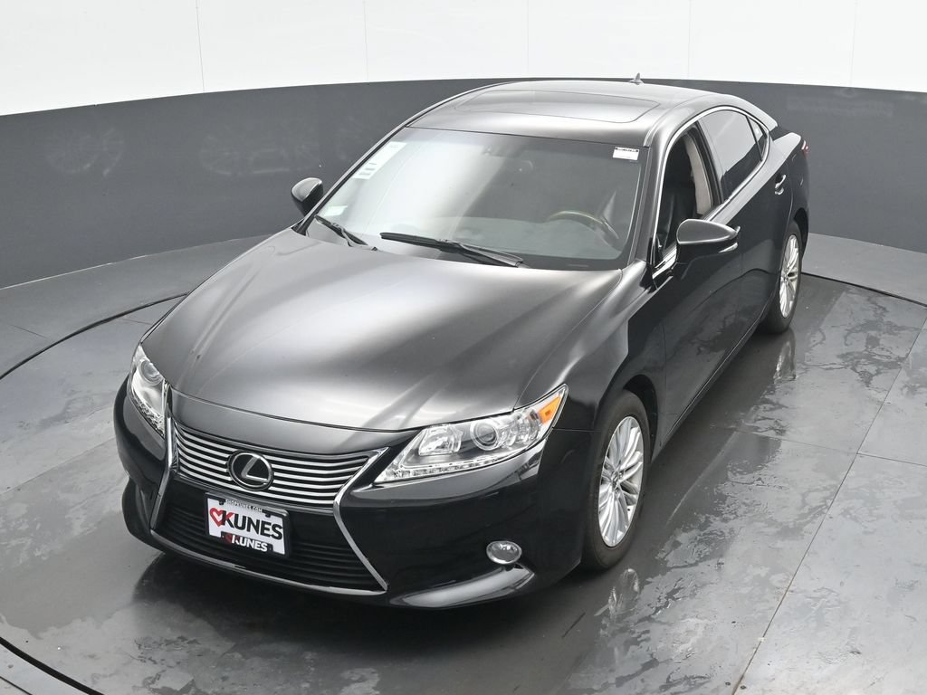 Used 2013 Lexus ES 350 w/ Luxury Pkg FWD image 31