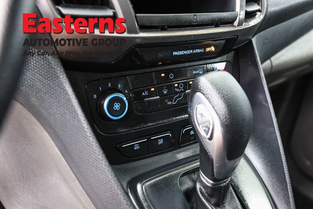Used 2020 Ford Transit Connect XLT FWD image 21