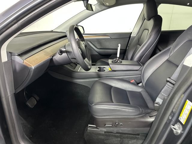 Used 2023 Tesla Model Y Long Range image 11