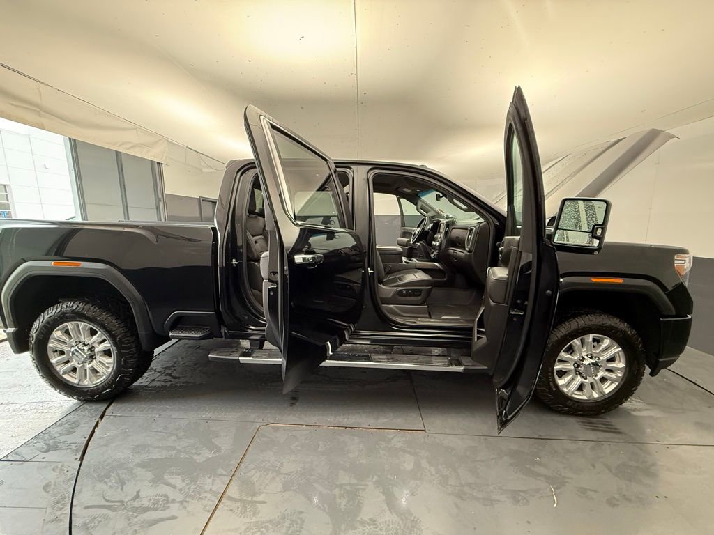 Used 2020 GMC Sierra 2500 Denali w/ Gooseneck/5TH Wheel Package image 19