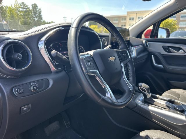 Certified 2023 Chevrolet Blazer LT w/ Sound & Technology Package FWD image 10