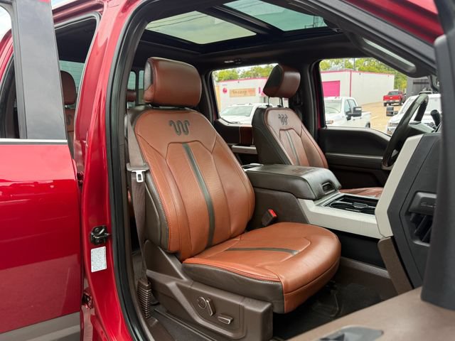 Used 2019 Ford F350 King Ranch w/ King Ranch Ultimate Package AWD/4WD image 19