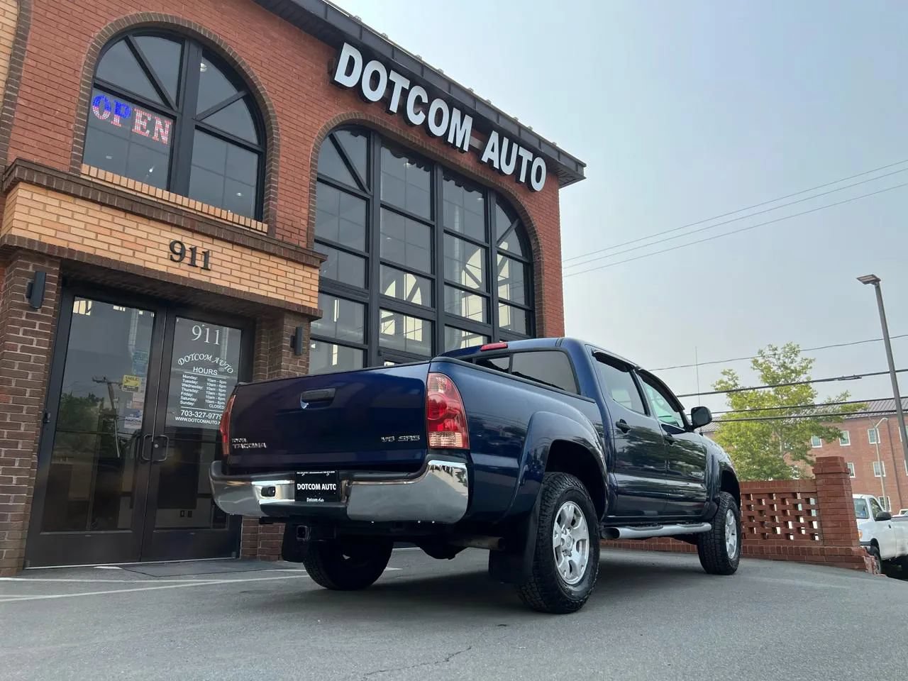 Used 2007 Toyota Tacoma 4x4 Double Cab w/ SR5 Pkg #2 image 12
