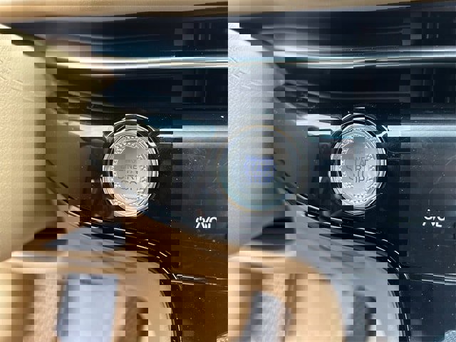 New 2026 Genesis G80 2.5T image 28