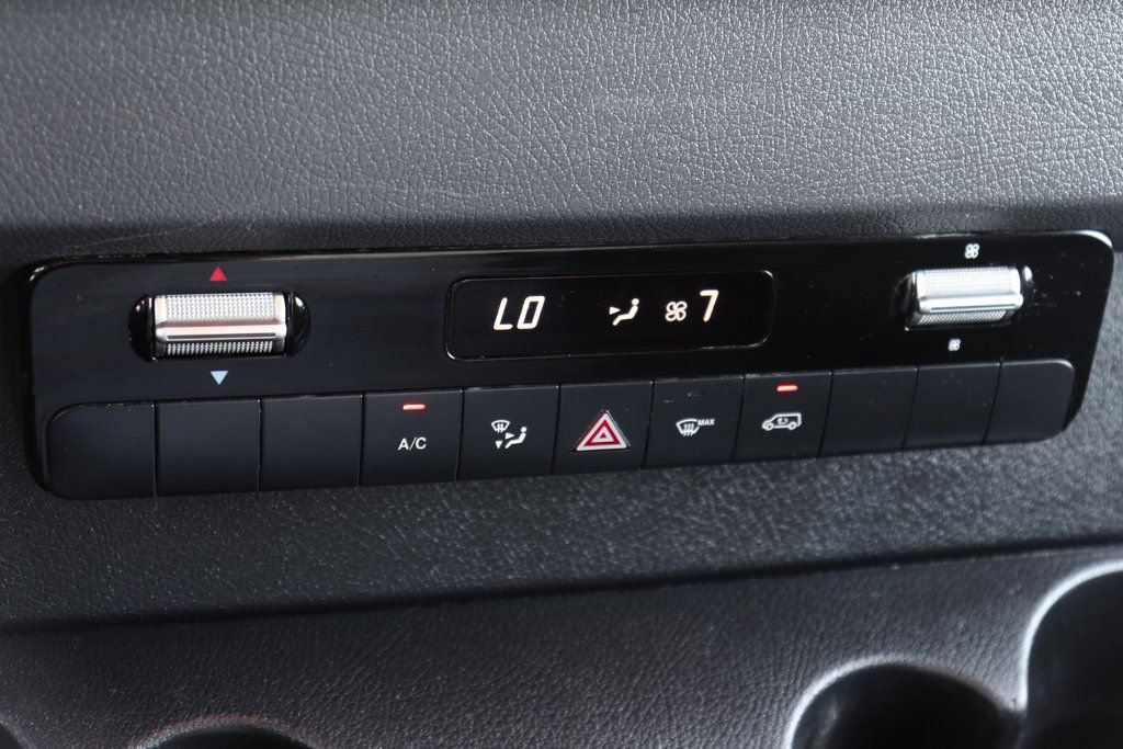 Used 2019 Mercedes-Benz Sprinter 170 image 26