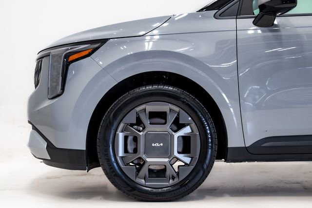 Certified 2025 Kia Carnival EX image 26