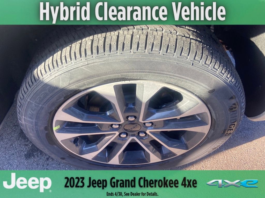 New 2023 Jeep Grand Cherokee Overland image 36