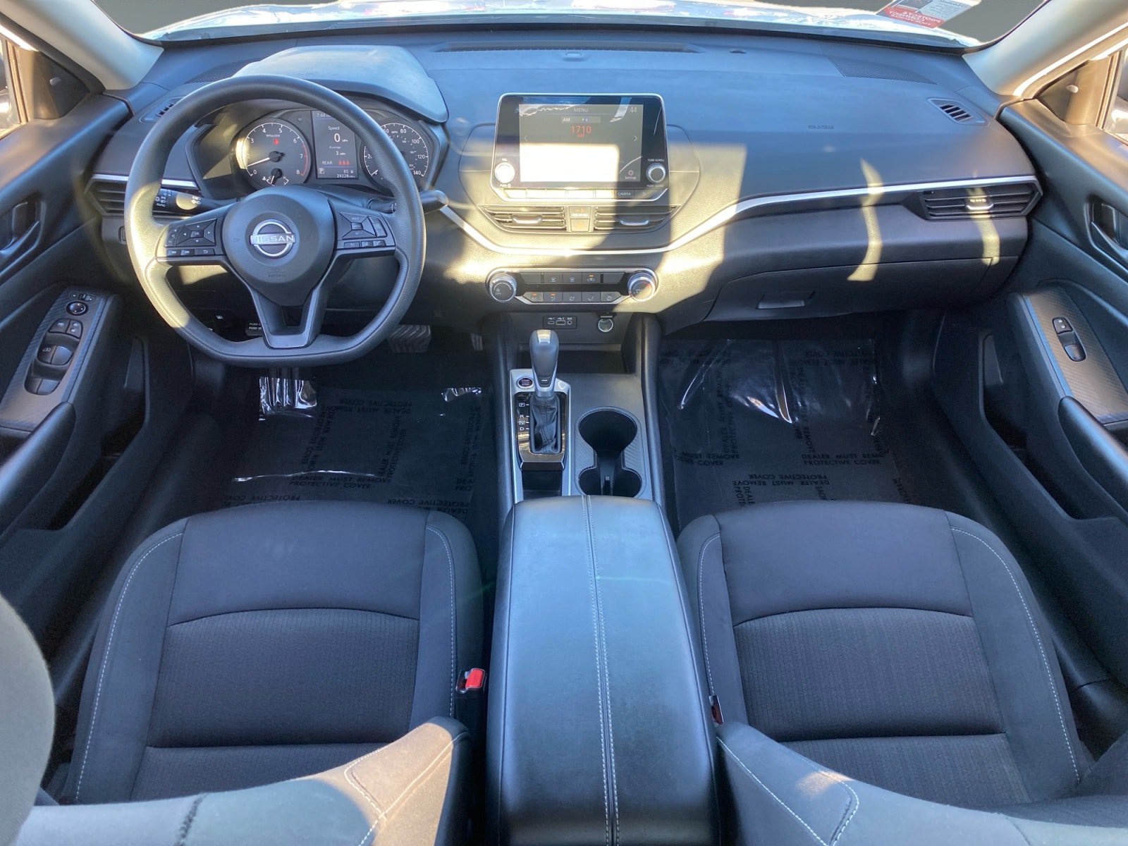Used 2025 Nissan Altima 2.5 S FWD image 10
