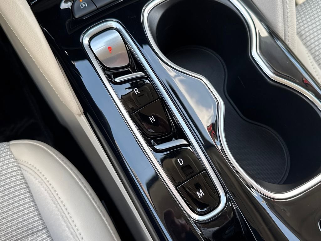 Certified 2023 Buick Envision Preferred AWD/4WD image 27