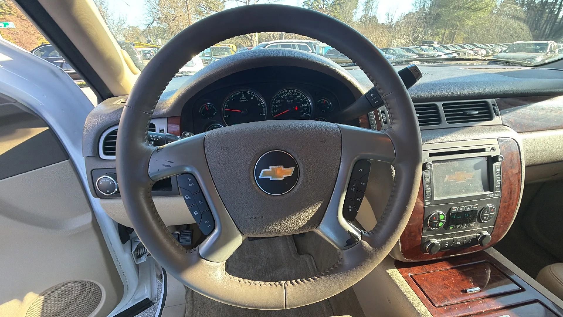 Used 2012 Chevrolet Tahoe LTZ image 29