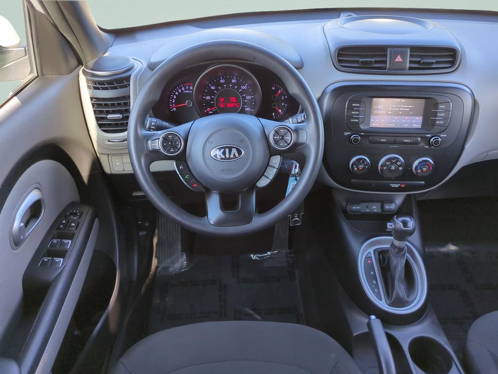 Used 2019 Kia Soul FWD image 19