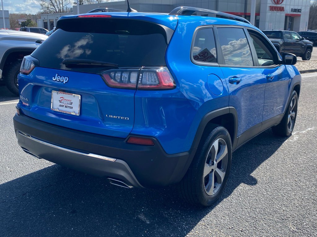 Used 2022 Jeep Cherokee Limited w/ Mopar Interior Package image 13