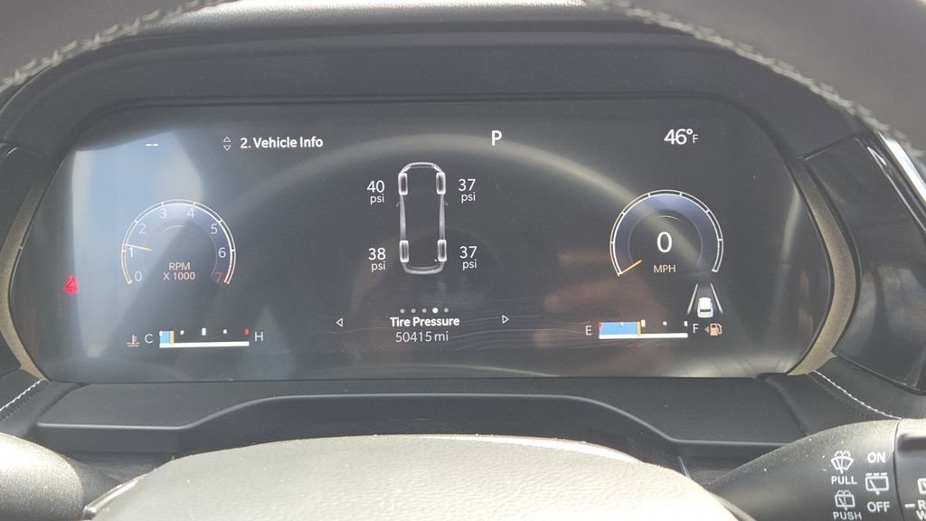 Used 2023 Jeep Grand Cherokee L Limited w/ Luxury Tech Group II image 40