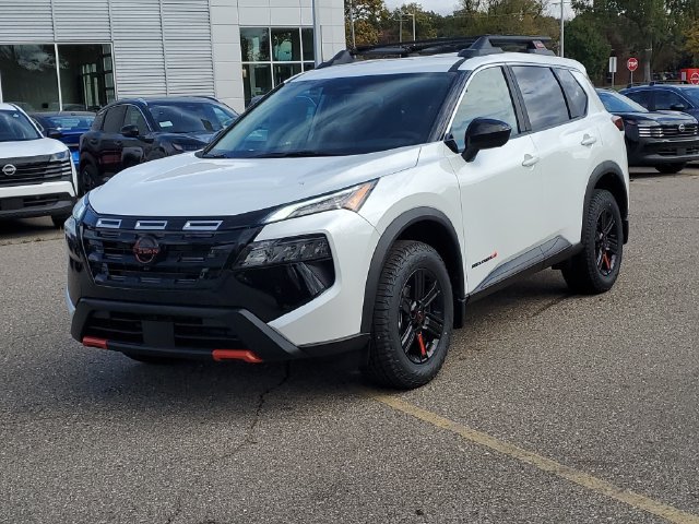 New 2027 Nissan Rogue SV AWD/4WD image 2