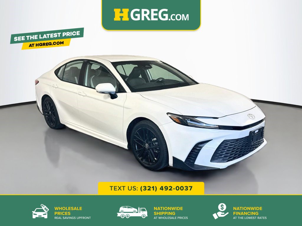 Used 2025 Toyota Camry SE