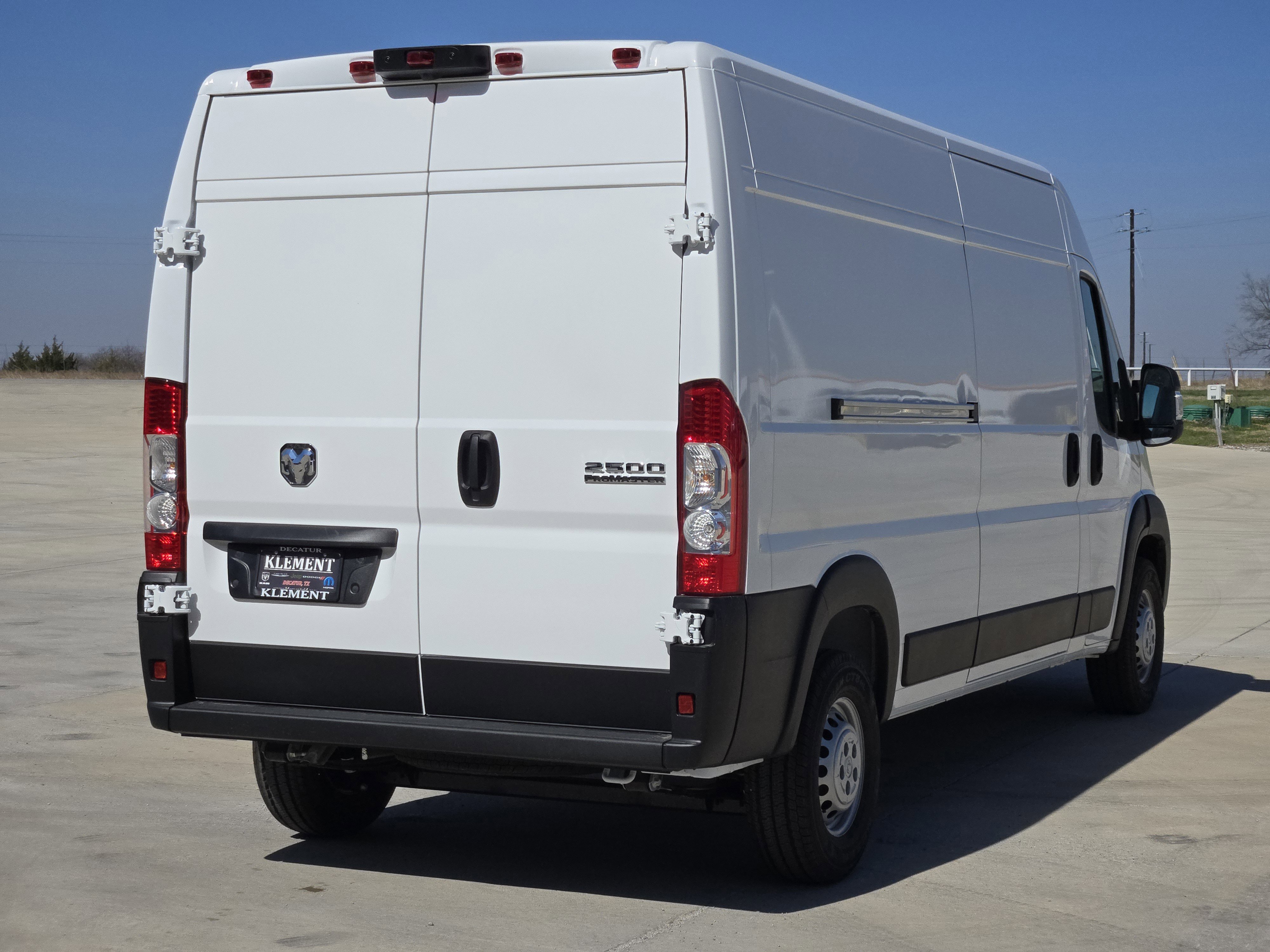 New 2026 RAM ProMaster 2500 w/ Convenience Group FWD image 4