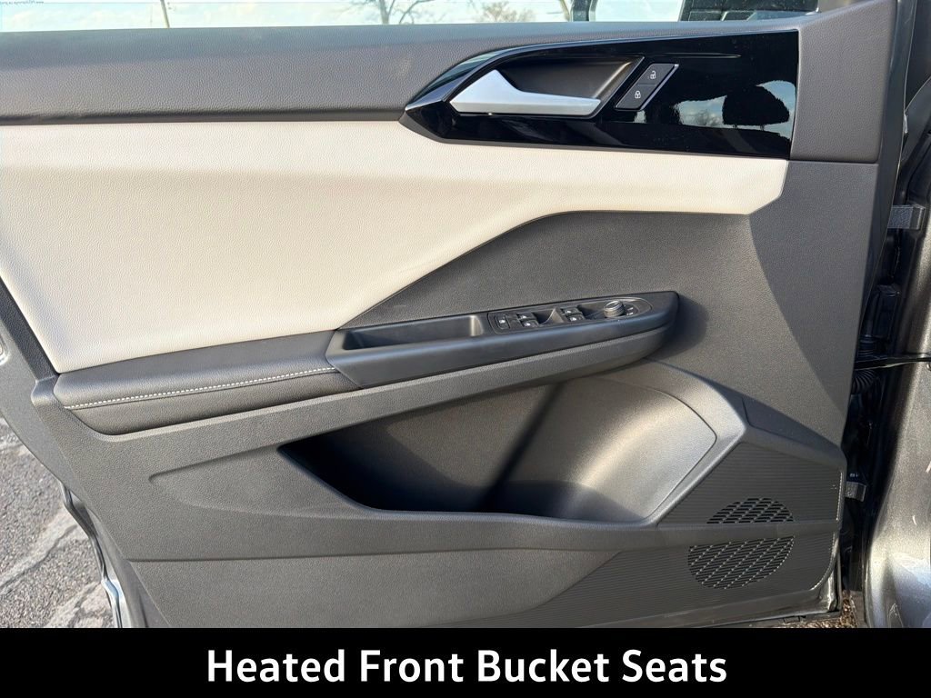 New 2026 Volkswagen Taos S image 10