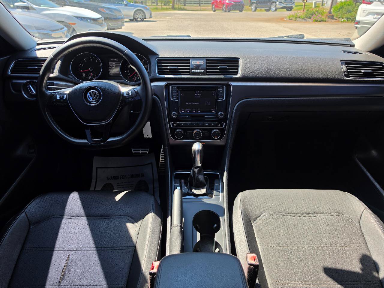 Used 2018 Volkswagen Passat 2.0T R-Line FWD image 15
