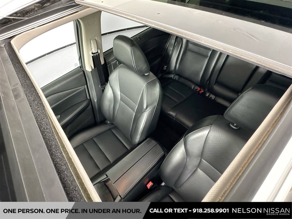 Certified 2025 Nissan Rogue SV w/ SV Premium Package FWD image 21