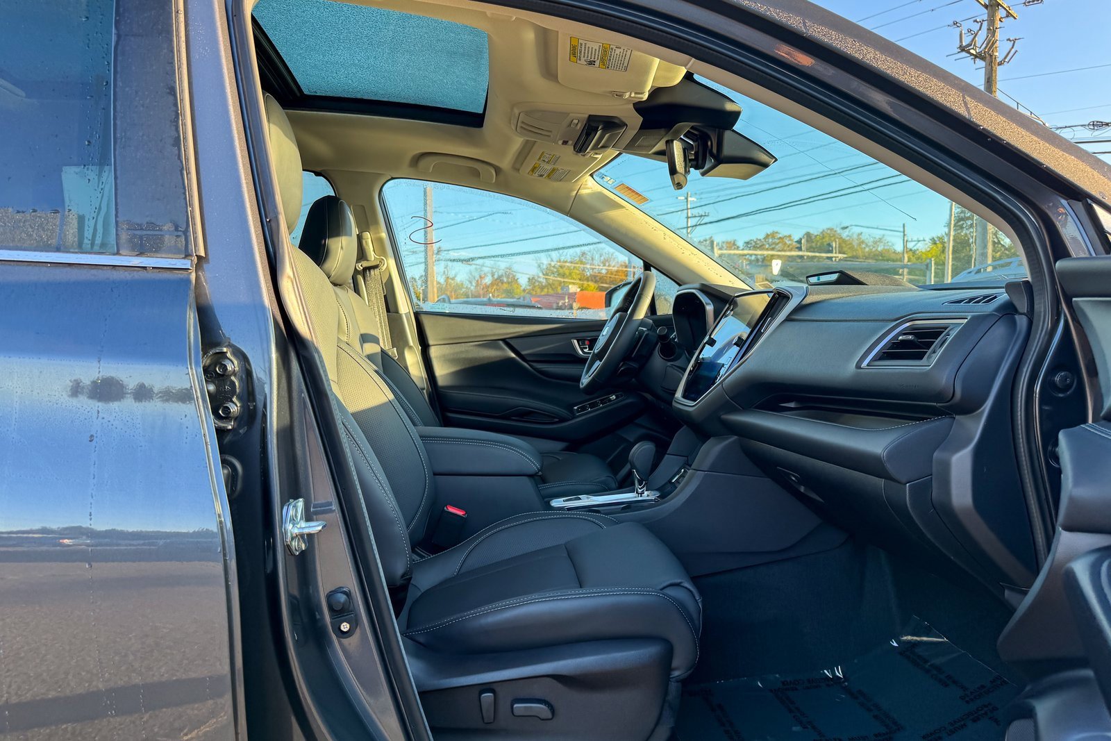 Certified 2025 Subaru Ascent Limited image 7