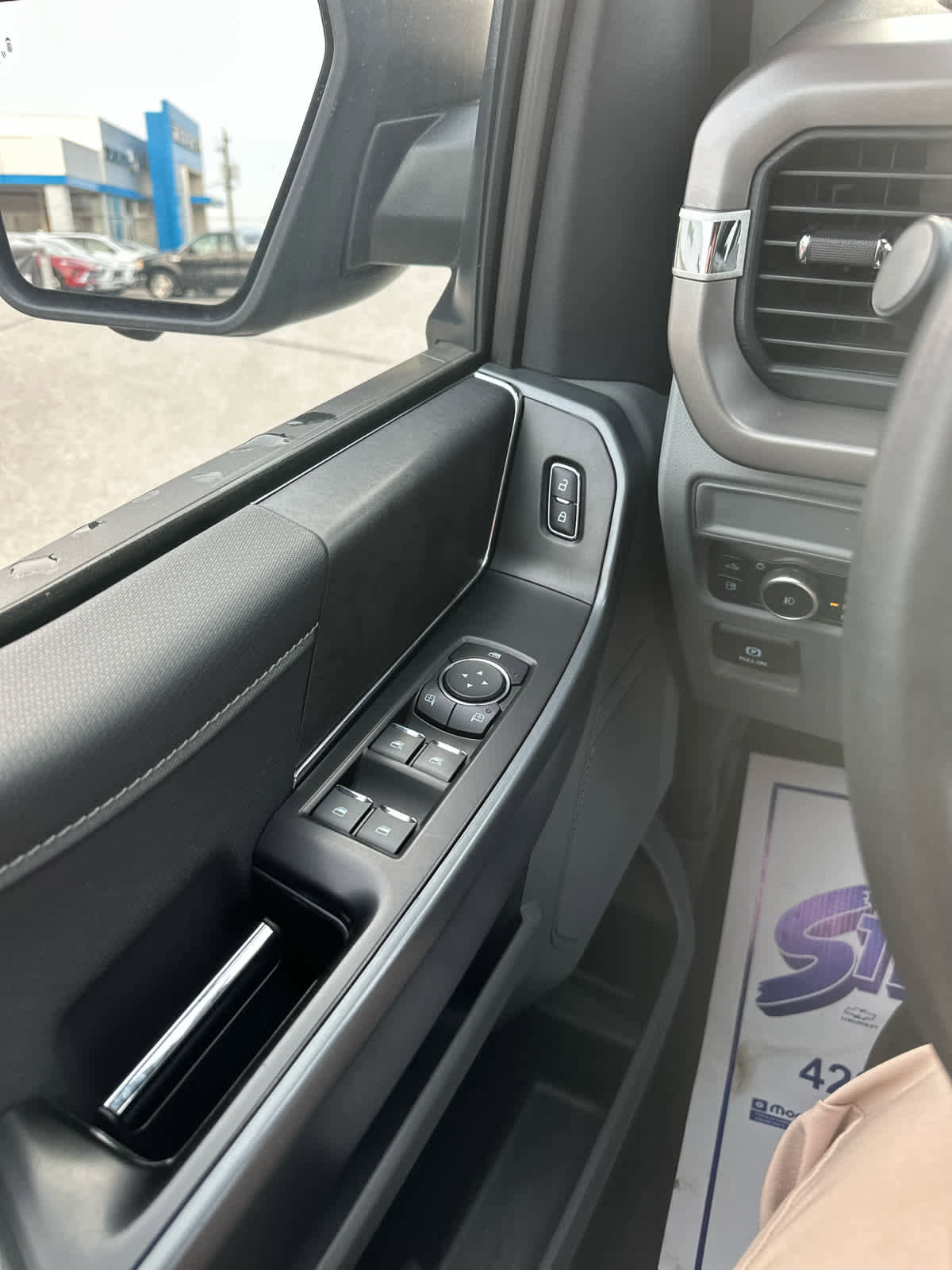 Used 2024 Ford F150 XLT w/ Mobile Office Package image 18