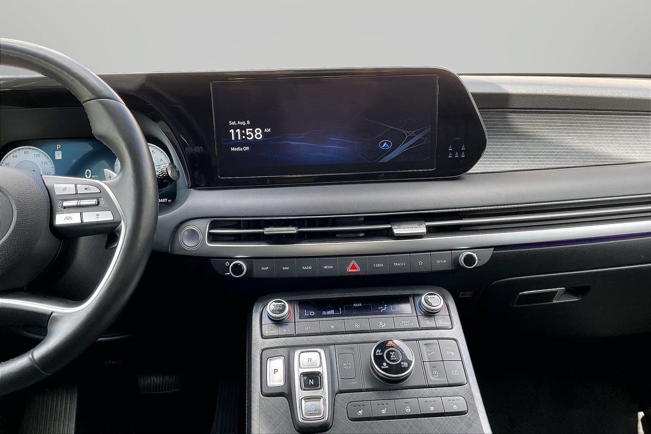 Used 2024 Hyundai Palisade Limited AWD/4WD image 12