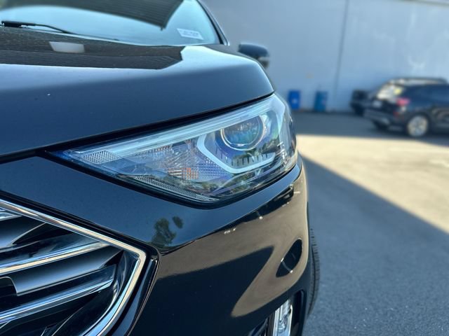 Certified 2019 Ford Edge Titanium w/ Cold Weather Package AWD/4WD image 9