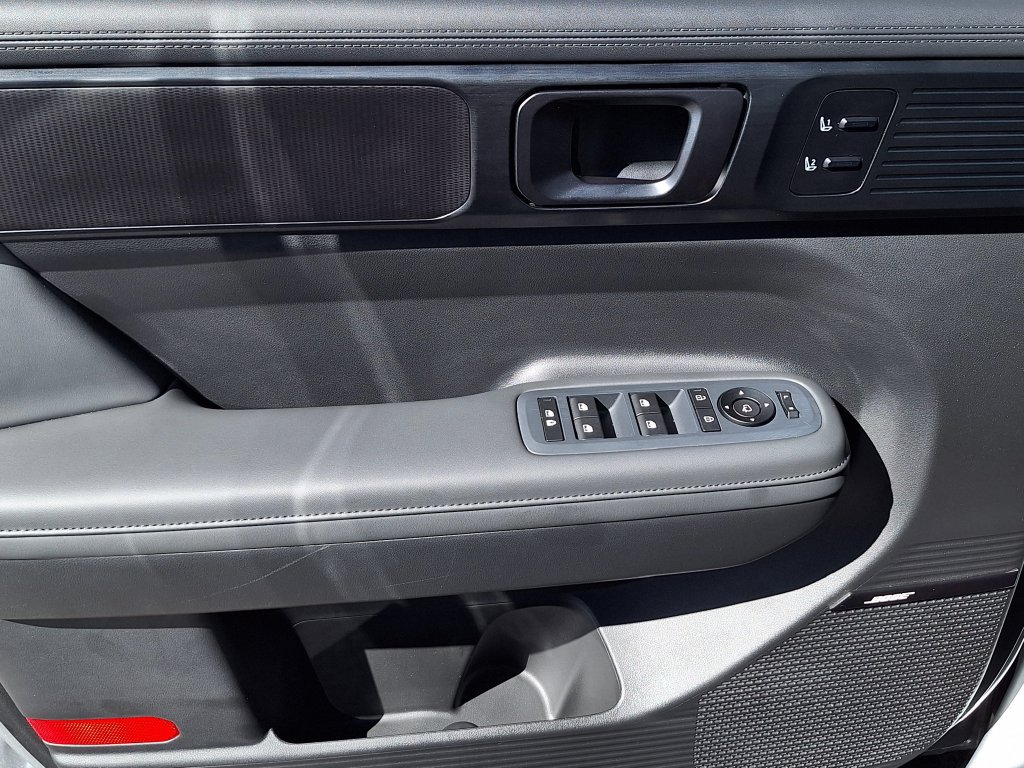 New 2026 Hyundai Santa Fe Calligraphy AWD/4WD image 9