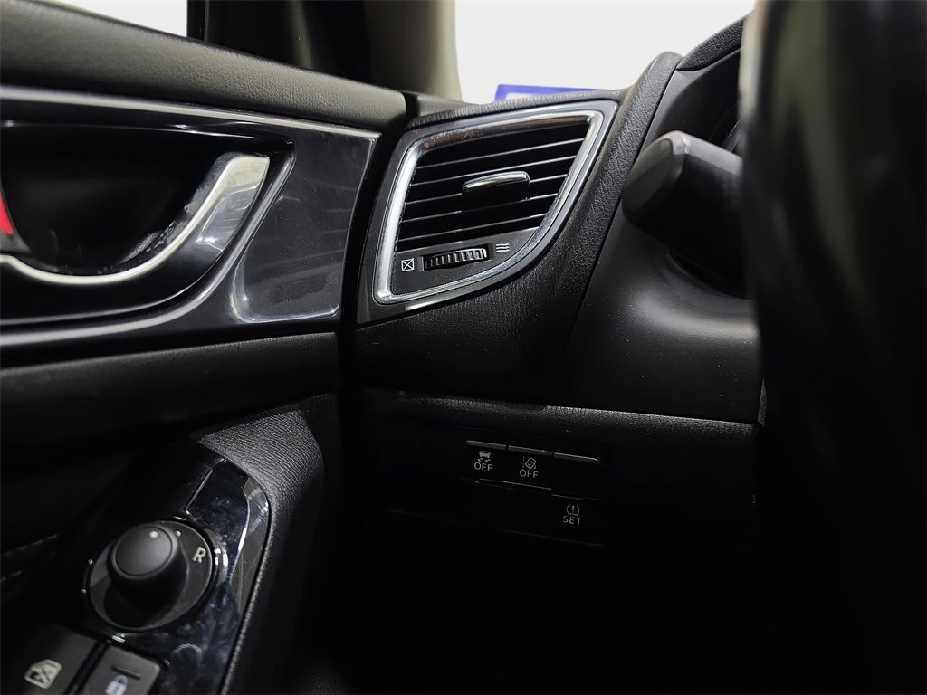 Used 2018 MAZDA MAZDA3 Grand Touring w/ Premium Equipment Package image 23