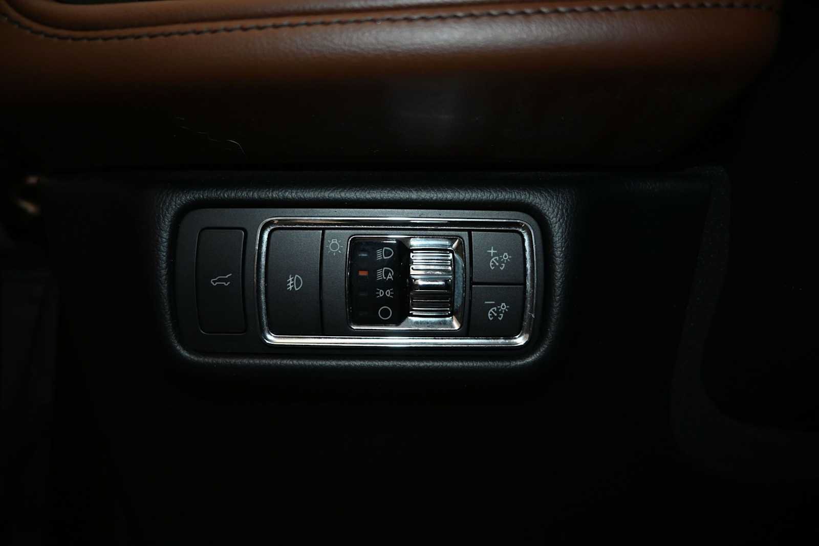 Used 2020 Lincoln Aviator Reserve w/ Equipment Group 202A AWD/4WD image 19
