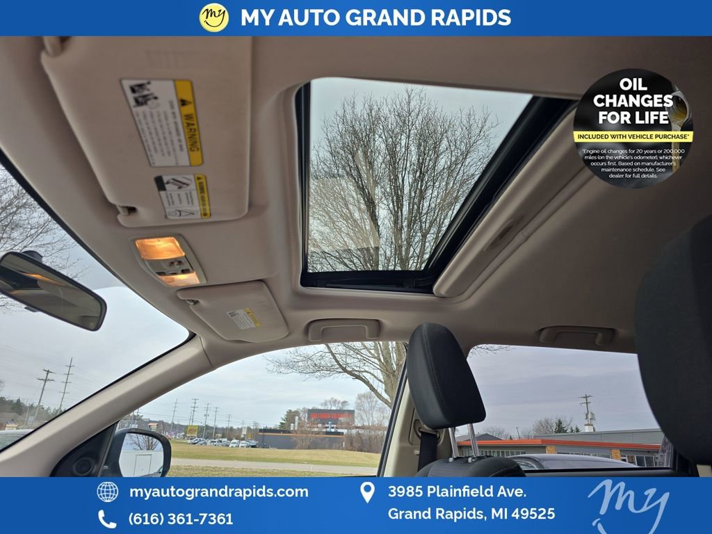 Used 2017 Mitsubishi Outlander SE image 20