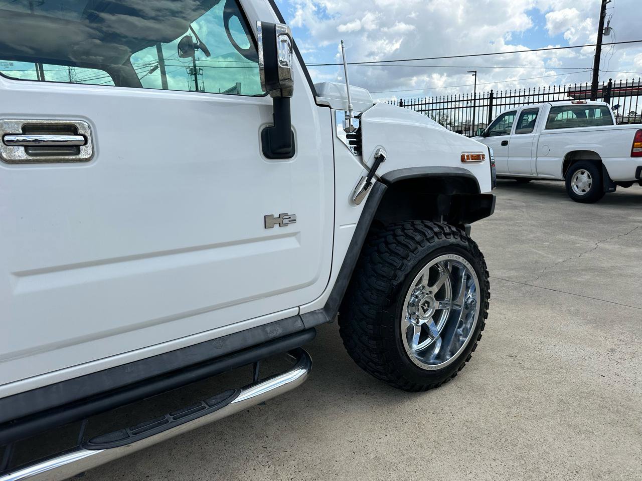 Used 2007 HUMMER H2 Luxury image 51