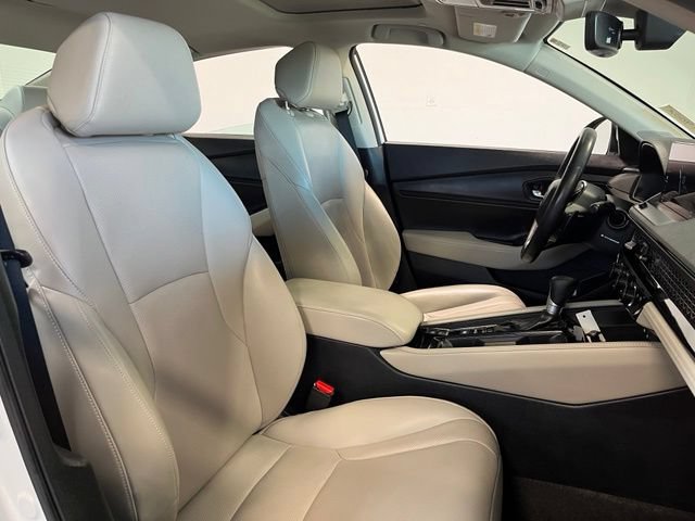 Used 2024 Honda Accord Touring image 10