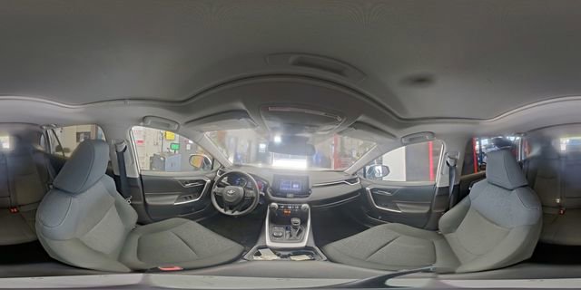 Used 2021 Toyota RAV4 XLE w/ Convenience Package image 11