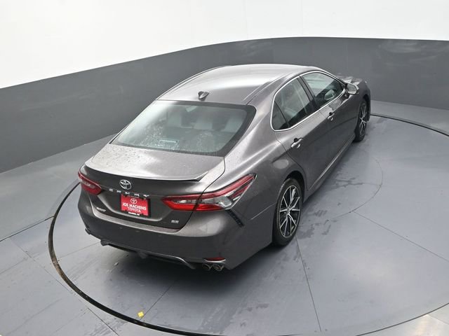 Used 2024 Toyota Camry SE FWD image 31