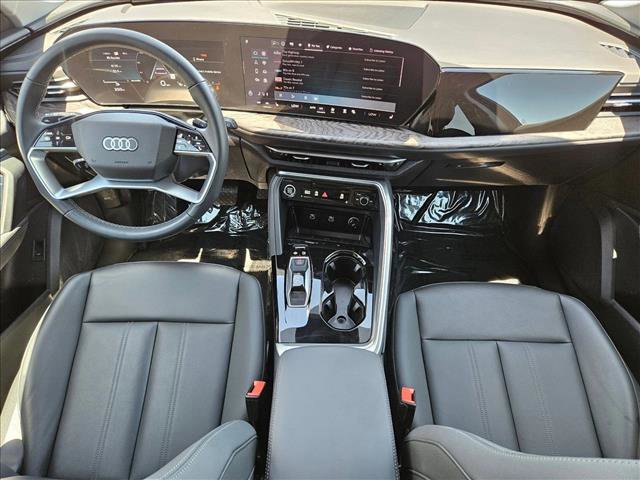 Used 2025 Audi Q5 Premium w/ Convenience Package AWD/4WD image 22