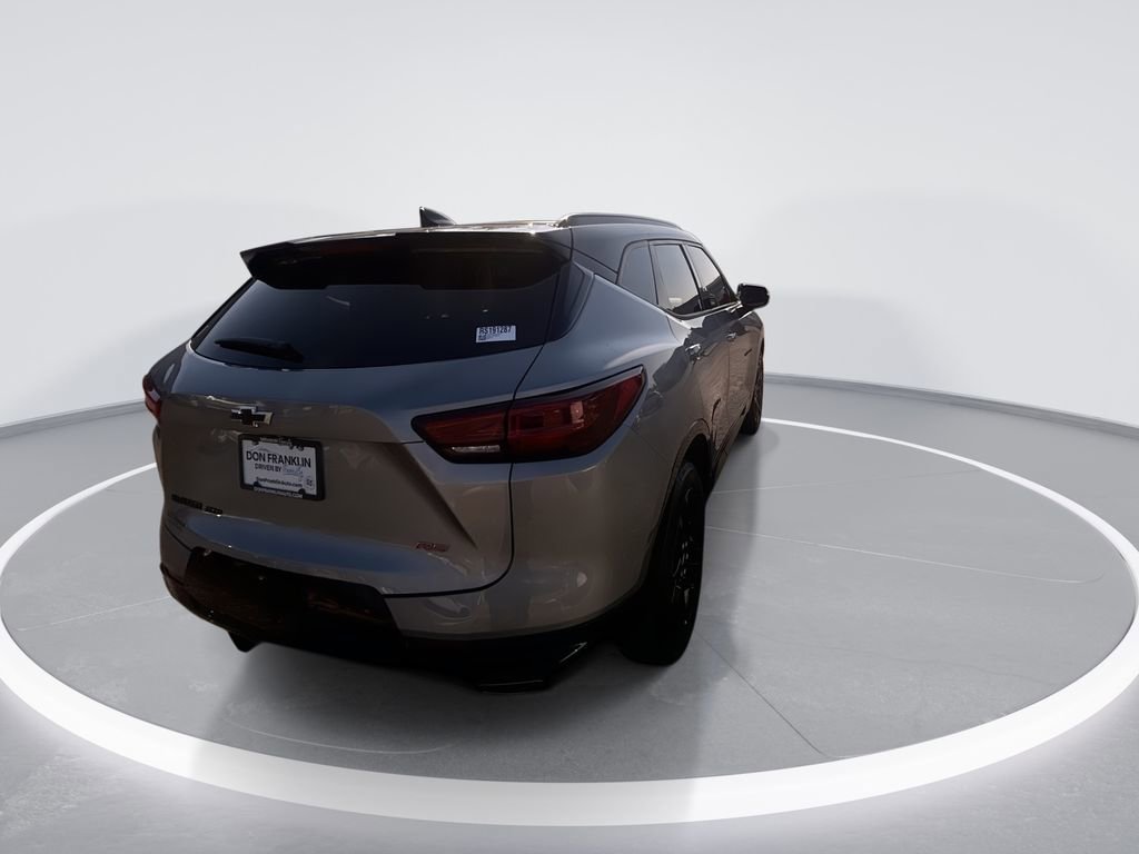 Used 2024 Chevrolet Blazer RS w/ Enhanced Convenience Package image 8