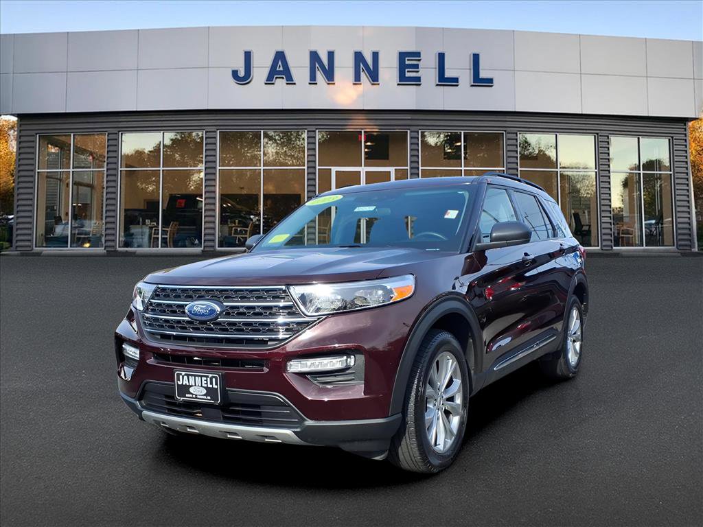 Used 2023 Ford Explorer XLT w/ Equipment Group 202A image 1