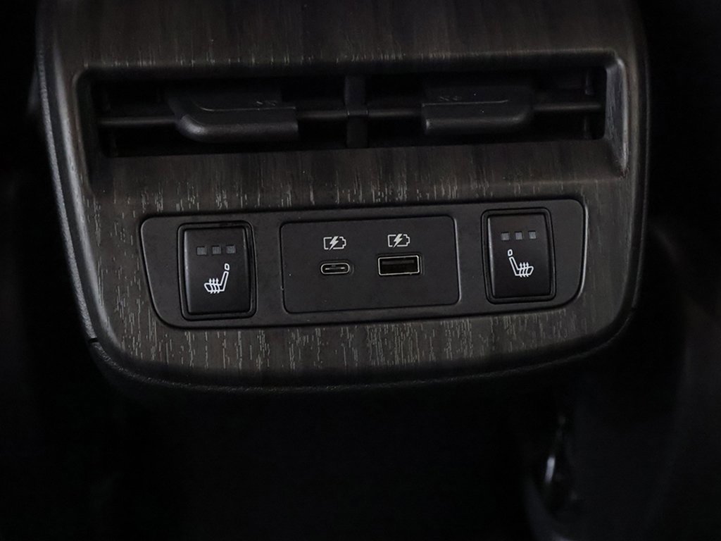 Used 2023 Nissan Ariya ENGAGE+ e-4ORCE image 47