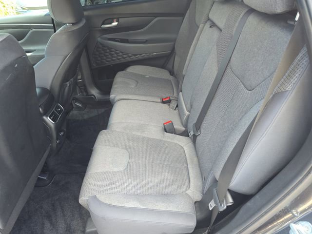 Used 2021 Hyundai Santa Fe SE image 11