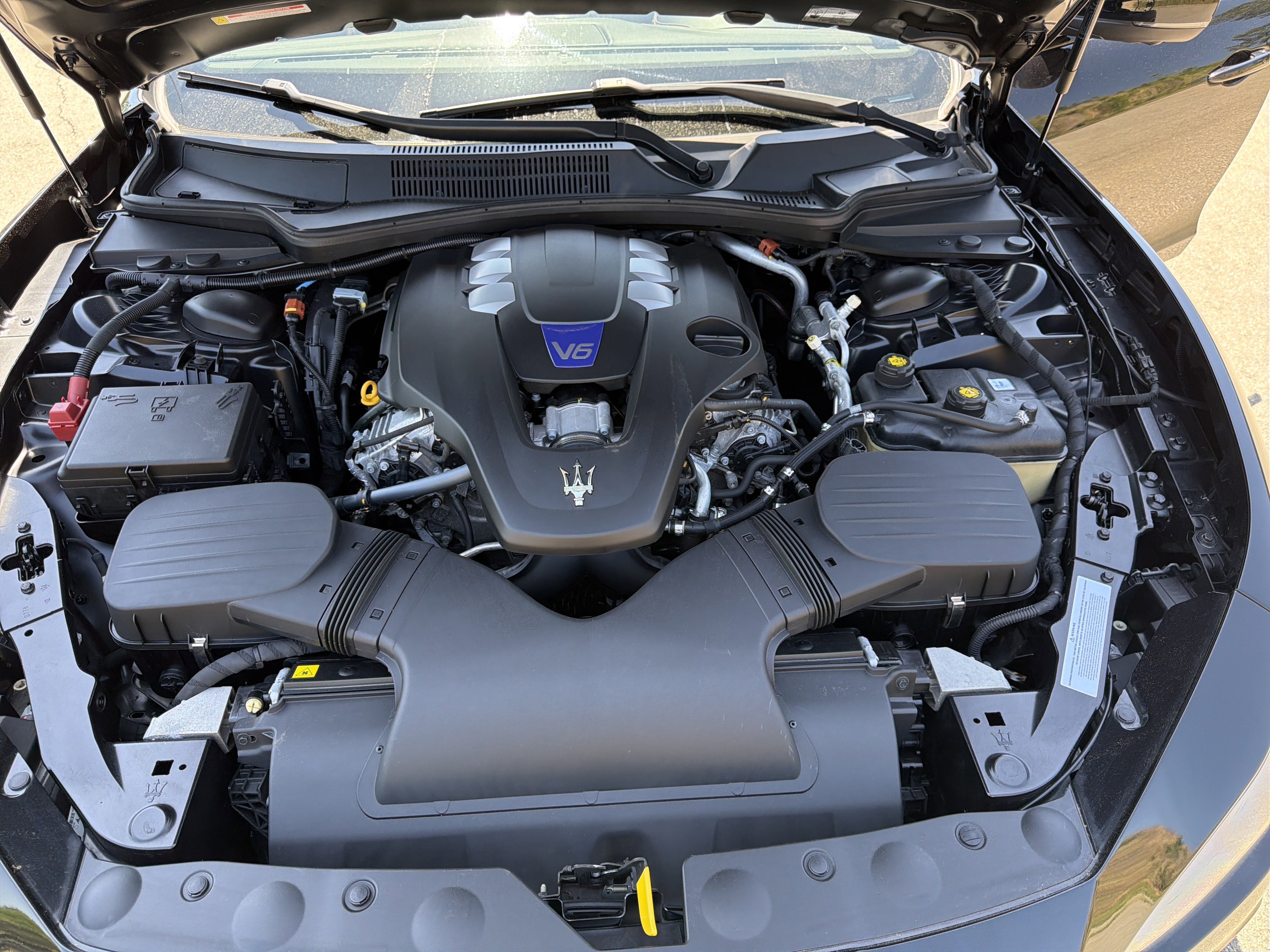 Used 2022 Maserati Ghibli Modena Q4 image 33