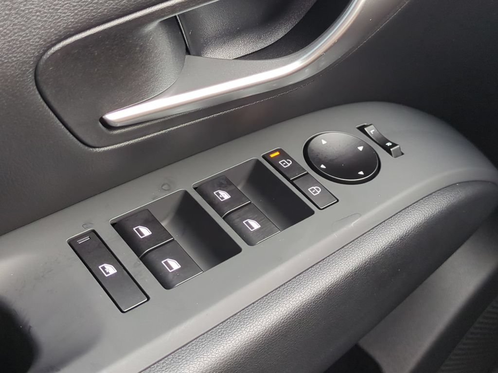 New 2027 Hyundai Santa Cruz SE FWD image 29