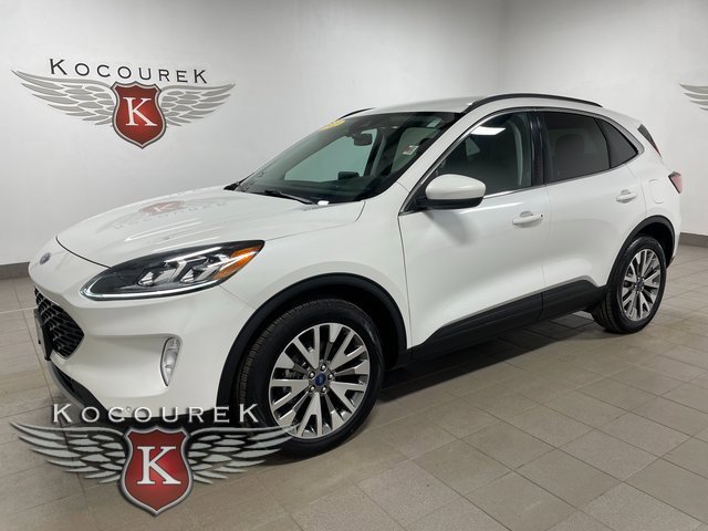 Used 2022 Ford Escape Titanium image 3