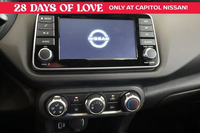 New 2025 Nissan Kicks Play S image 16