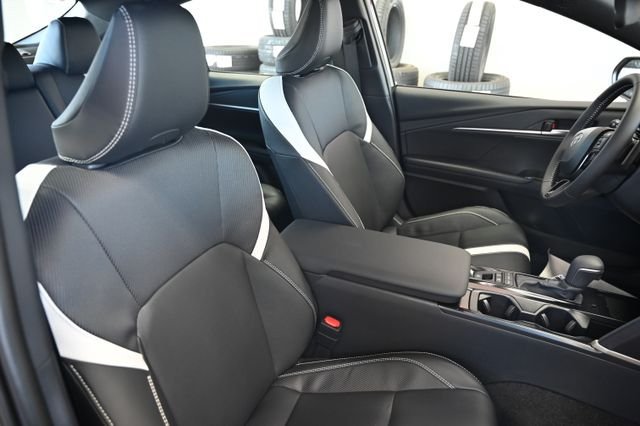 New 2026 Toyota Camry SE FWD image 9