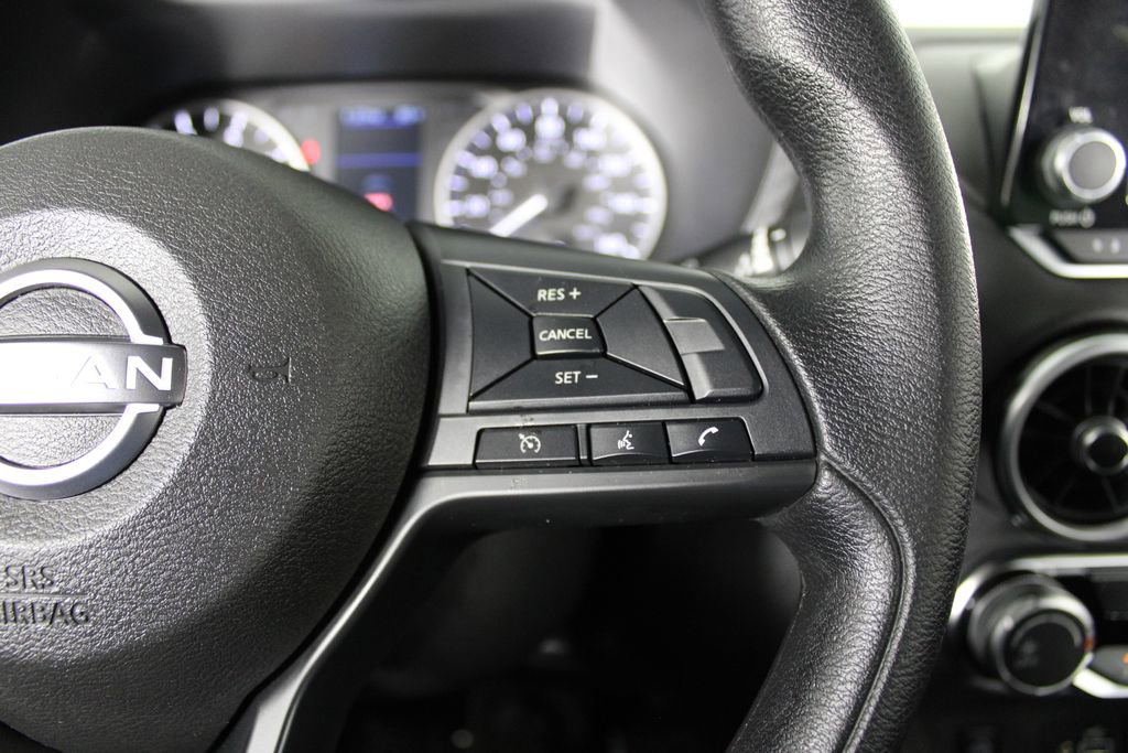 Used 2025 Nissan Sentra S image 16