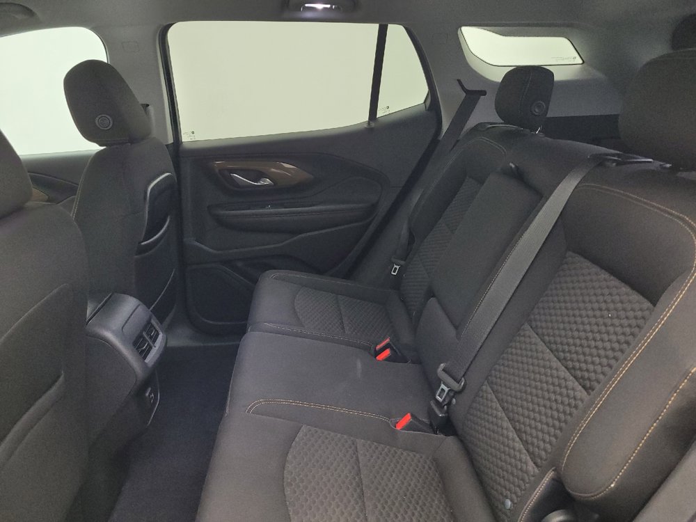 Used 2020 GMC Terrain SLE w/ Driver Convenience Package FWD image 18