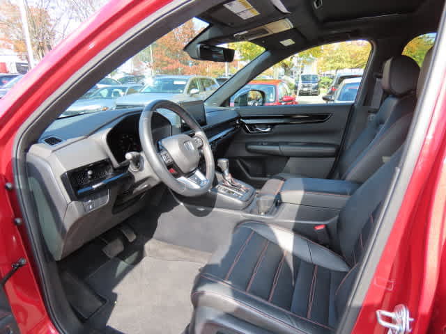 Used 2024 Honda CR-V Sport Touring image 2