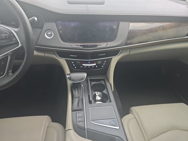 Used 2017 Cadillac CT6 Luxury AWD/4WD image 11